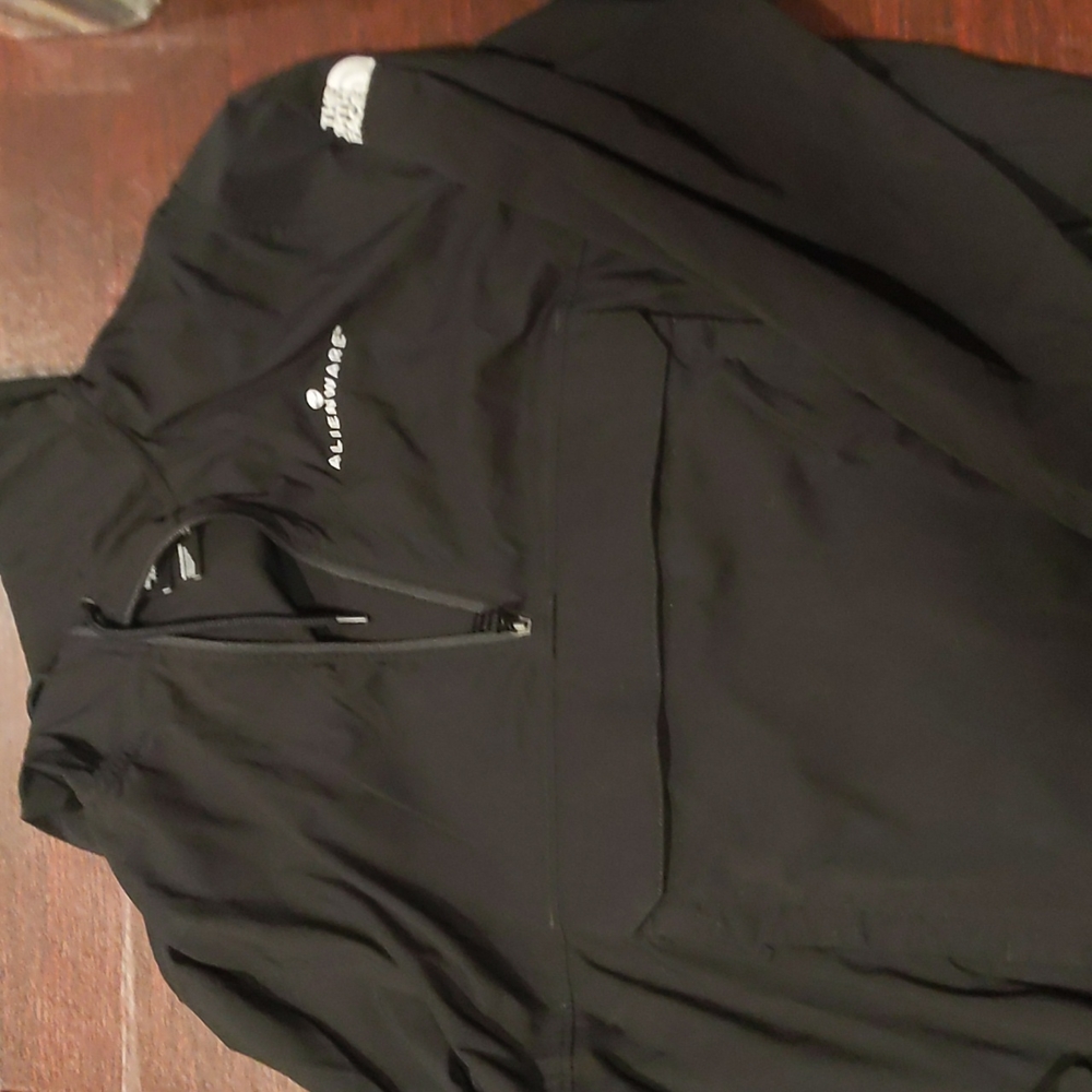 North face packable travel anorak